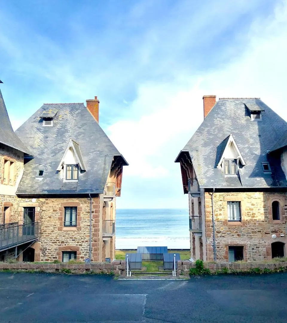 8 Impasse Du Mar Leclerc Perros Hotel 0*, Perros-Guirec France